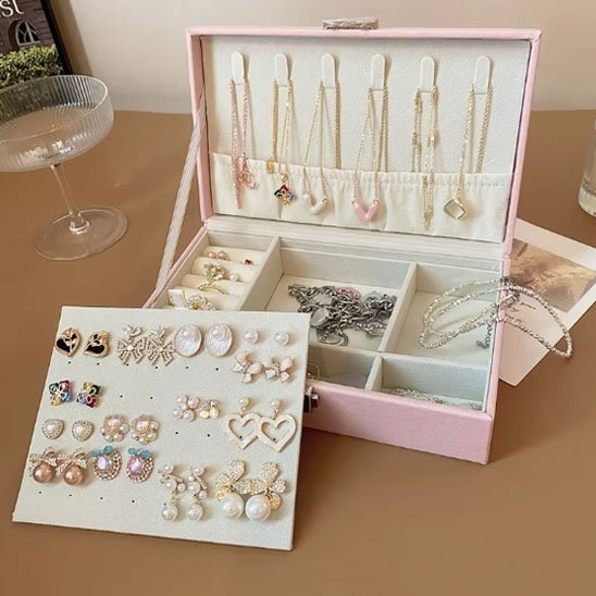 Boite à bijoux à compartiments multiples