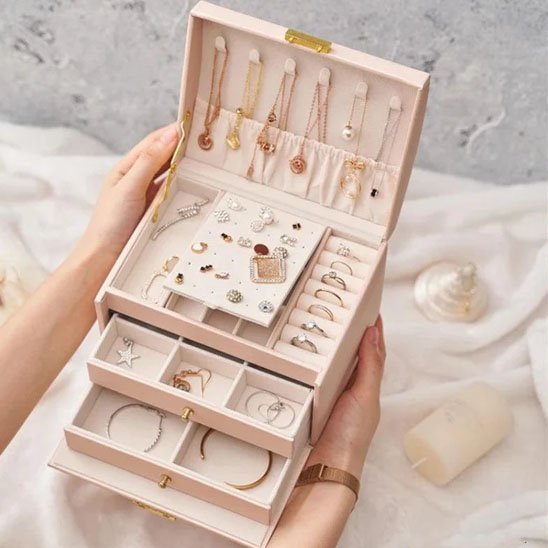 Boite à bijoux élégante et sécurisée